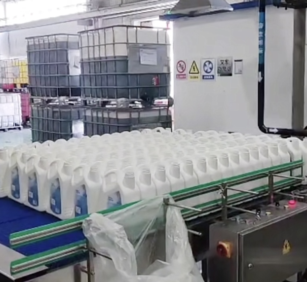 Băng tải chai lọ tự động