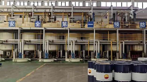 Dây chuyền Sản xuất dầu nhờn, dầu nhớt EU-TRUST