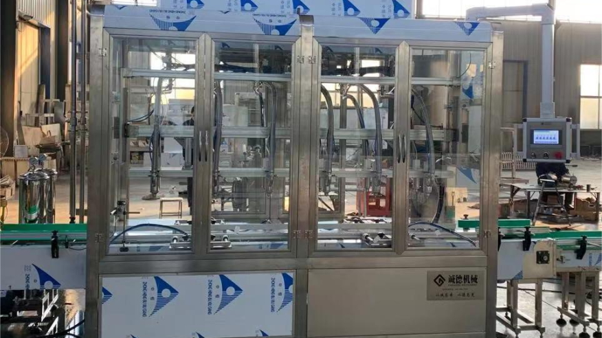Máy chiết rót cân theo trọng lượng tự động cho thùng 10-20L
