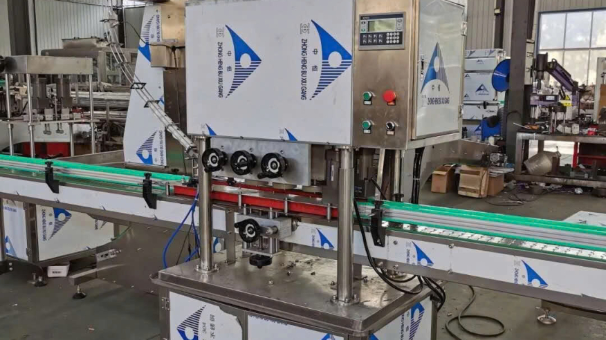 Máy đóng nắp tự động 6 bánh